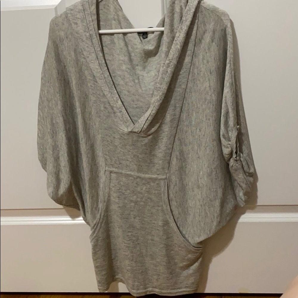 Plastic island hooded top